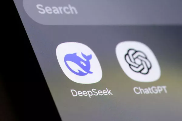 中国AI新创公司DeepSeek(深度求索)、OpenAI的聊天机器人ChatGPT 中国AI新创公司DeepSeek(深度求索)、OpenAI的聊天机器人ChatGPT